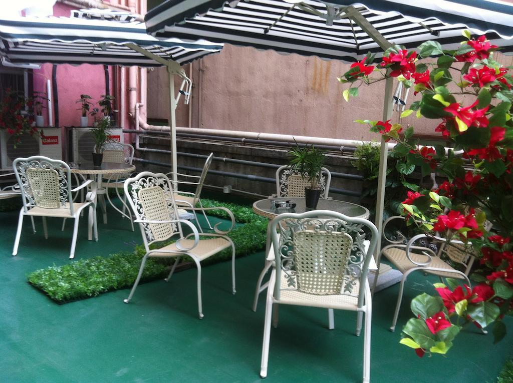 California Hotel Hongkong Buitenkant foto